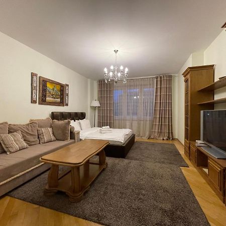 Arenda Apartments - Surganova,5A Мінськ Екстер'єр фото